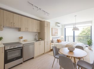 12 Halsey St #303, Brooklyn, NY 11216