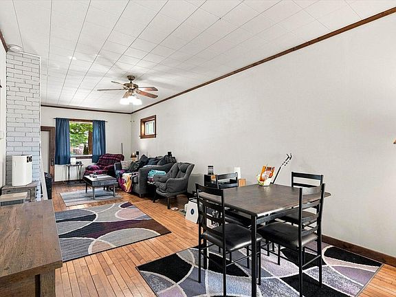 2nd image of 1113 High AVENUE