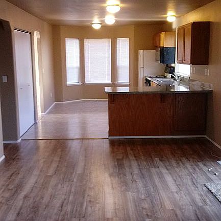 4th image of 7629 194th Street Ct E