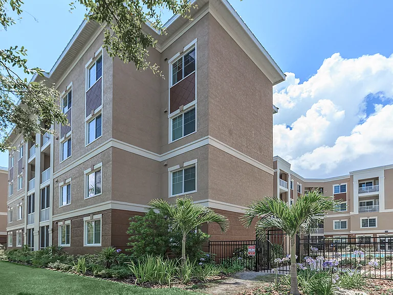 Riversong Apartment Homes — Photo 36