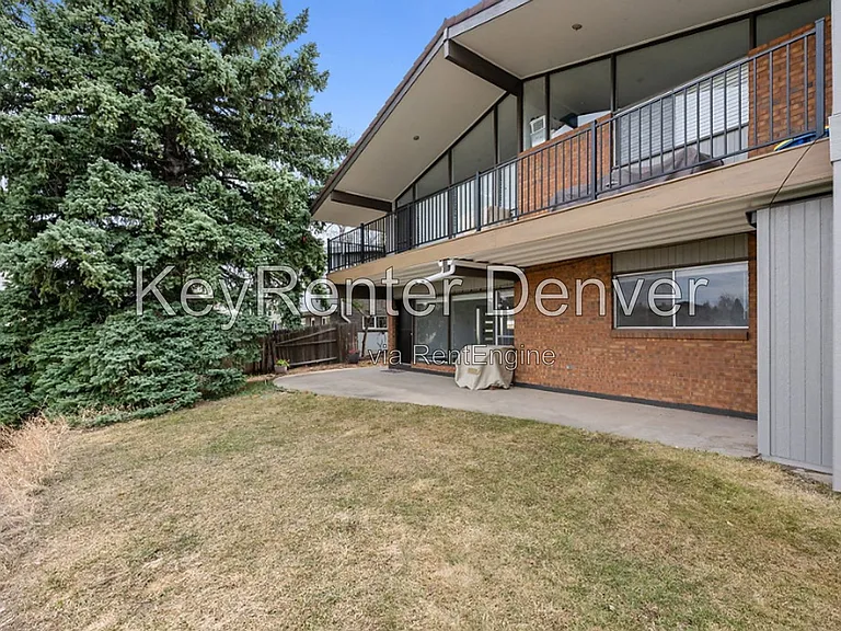 11755 W 17th Ave — Photo 8