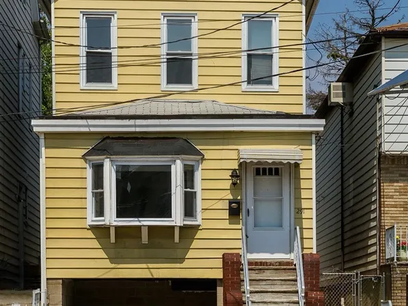 291 Avenue C, Bayonne, NJ 07002