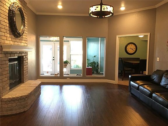 4th image of 2212 Morriss Ct