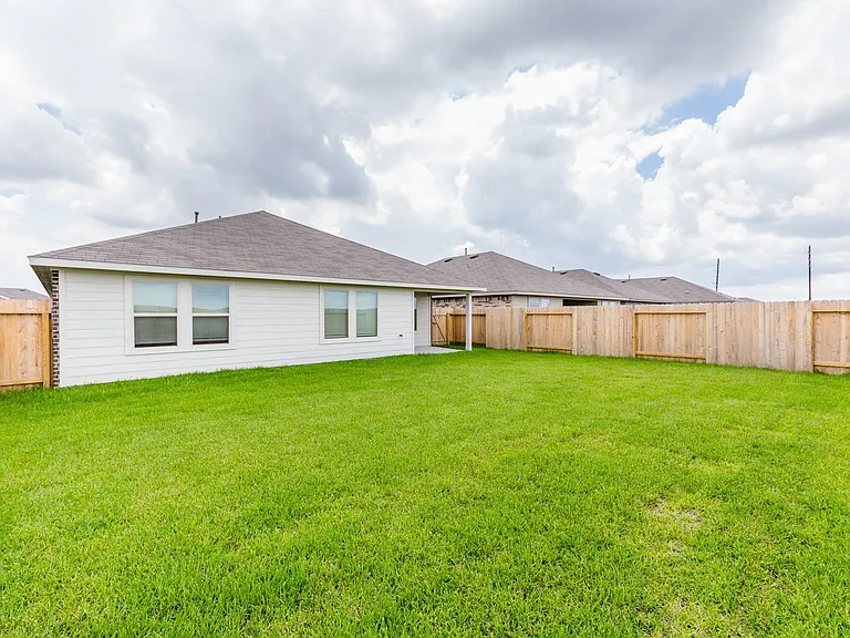 5114 Radiant Dawn Dr — Photo 38