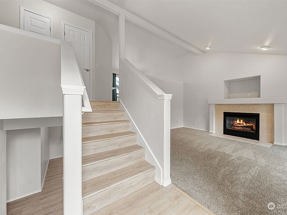 5th image of 19512 73rd Avenue E