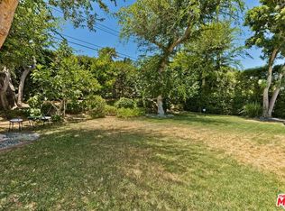 6101 Mary Ellen Ave, Van Nuys, CA 91401