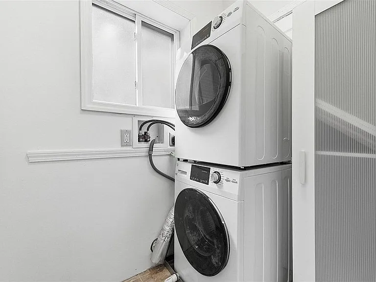 315 S Evaline St #2 — Photo 10