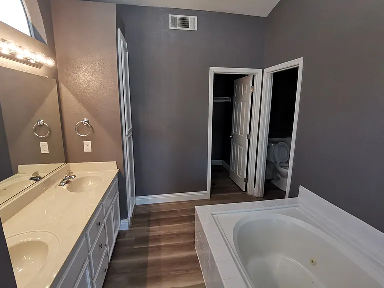 881 W Mount Diablo Ave — Photo 16