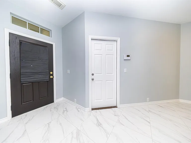 2203 Mountain Ranch Dr — Photo 4