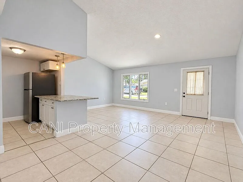 2 bed, 2.0 bath, 1046 sqft, $1,825 — Photo 4