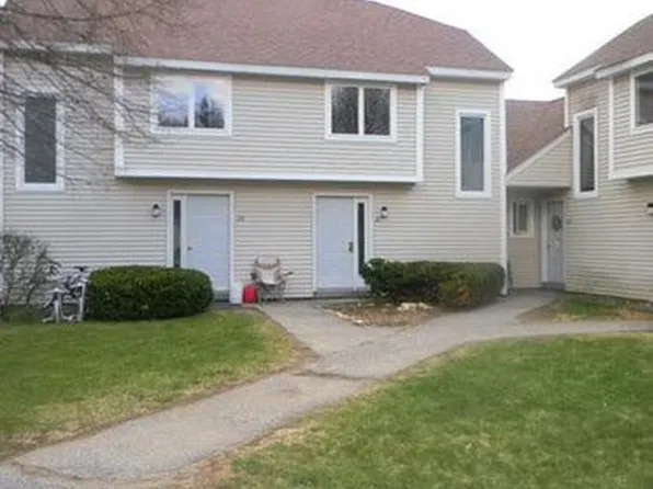 Blueberry Hill Apartments, 145 North St #77fb2a0ed, Farmington, ME 04938