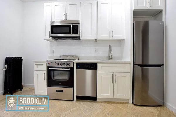 Rented by null | media 15