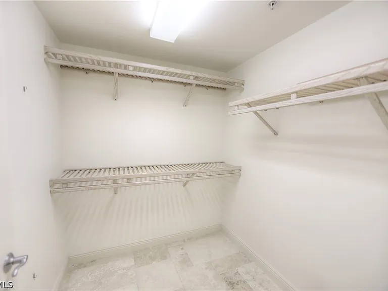 2090 W 1st St #1009 — Photo 21