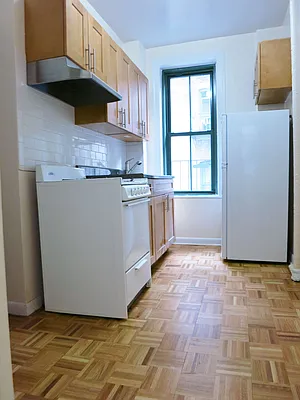Rented by City & Suburban | media 9
