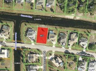 565 Rotonda Cir, Rotonda West, FL 33947