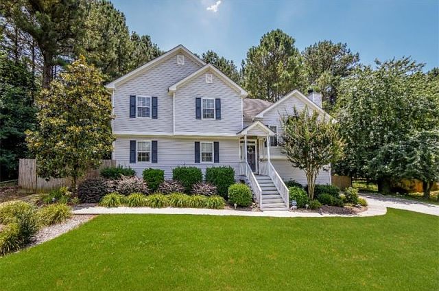 1st image of 60 Greatwood Dr