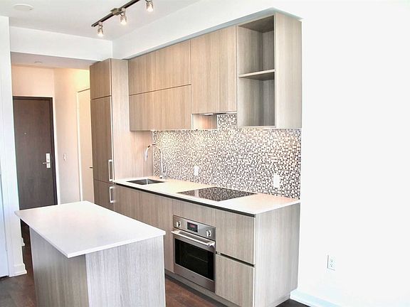 2nd image of 1 Yorkville Ave #1103