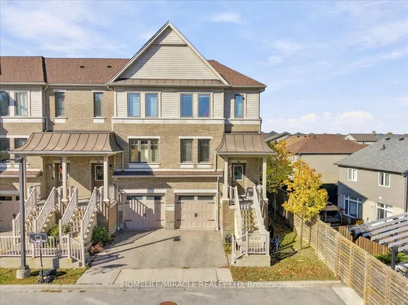 70 Willowrun Dr #M1, Kitchener, ON N2A 0J3