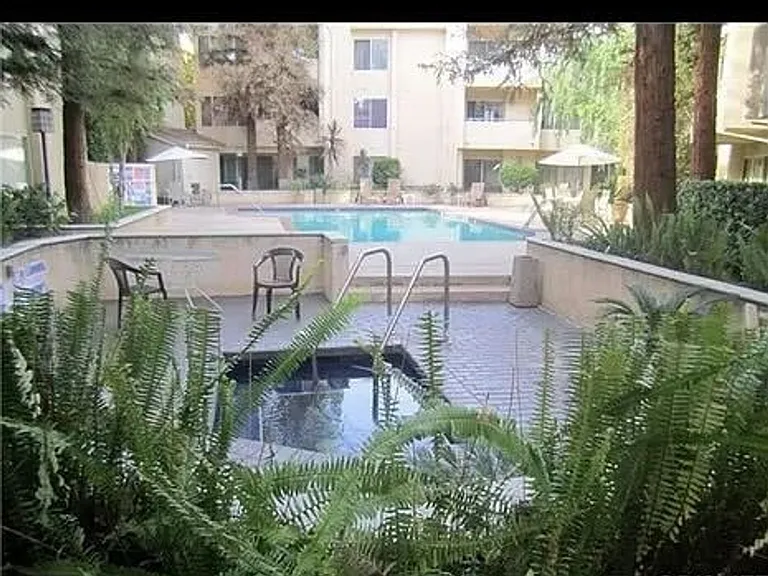 7800 Topanga Canyon Blvd #212 — Photo 33