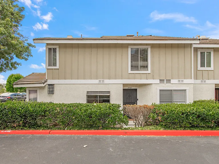 23767 Highland Valley Rd — Photo 3