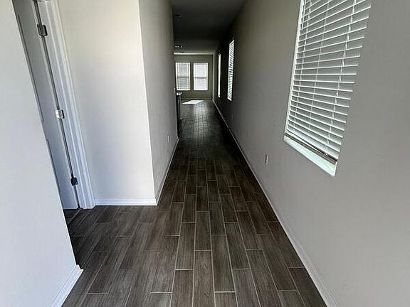4th image of 1399 Waverunner Ln