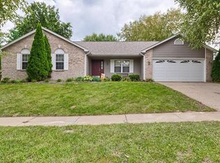 1524 Shadow Wood Dr, Saint Charles, MO