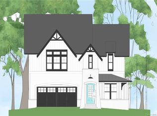 2324 Lynhaven St, Charlotte, NC 28205