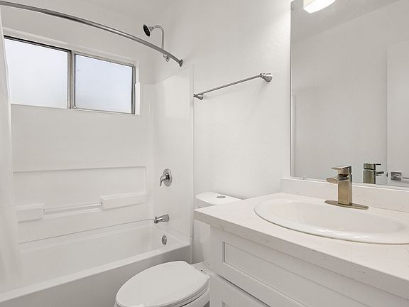 5th image of 4981 Catoctin Dr APT 64