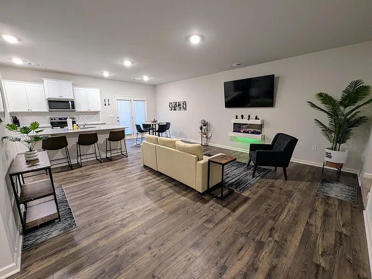 412 Stoneybrook Dr — Photo 15