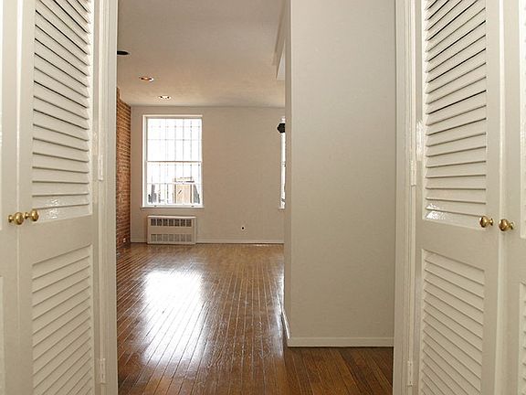 4th image of 231 E 96th St APT 5RW