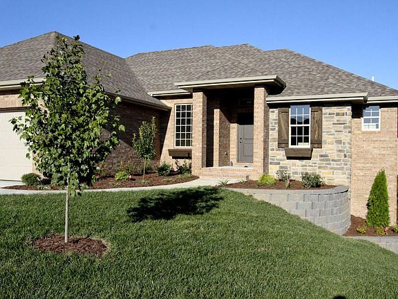 2nd image of 614 N Montclair Way