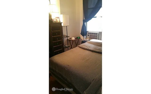 Rented by Douglas Elliman | media 13