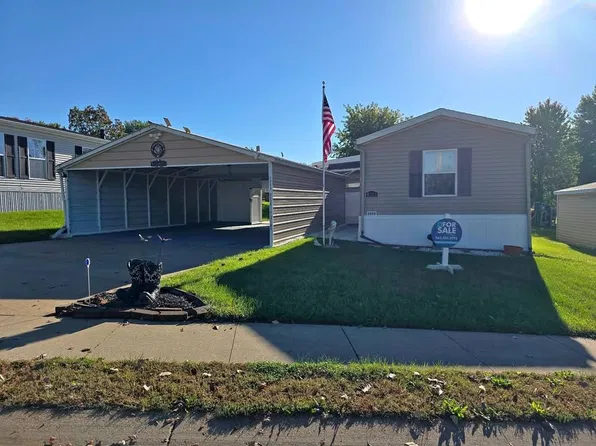 4080 Mount Alpine St, Dubuque, IA 52001