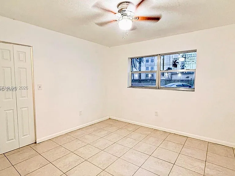 5100 SW 41st St #115 — Photo 6