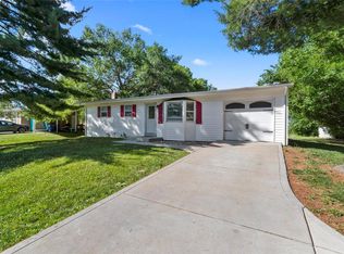 316 View Point Ln, Lake Saint Louis, MO 63367