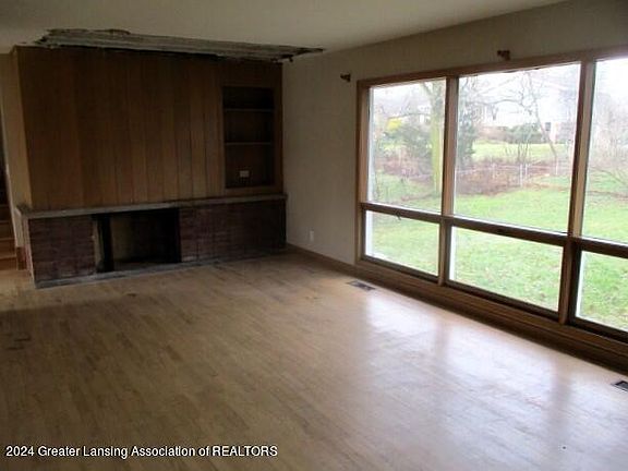 5th image of 1611 Woodside Dr