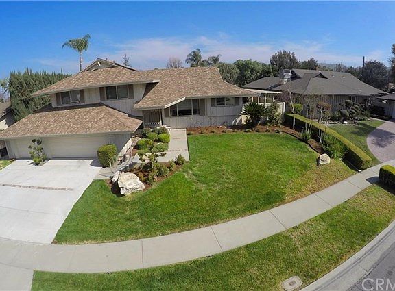 2nd image of 2954 Fragancia Ave