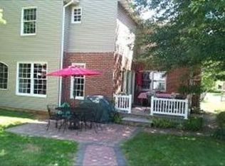 628 Oxford Dr, Lancaster, PA 17601