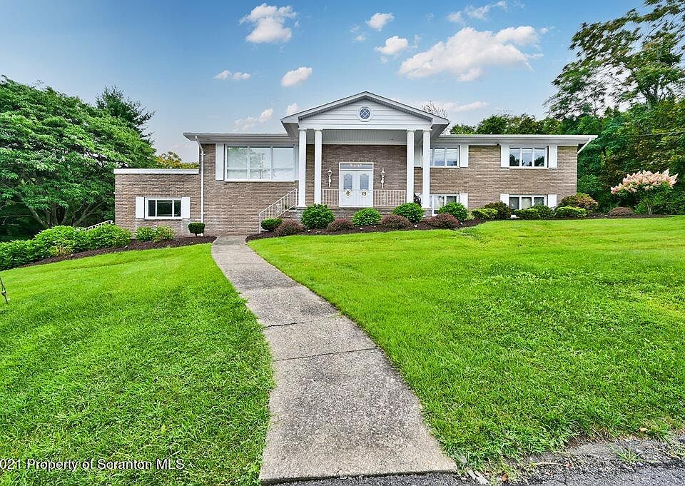 1st image of 100 Marjorie Dr