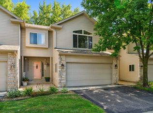 1205 Willow Trl, Farmington, MN 55024