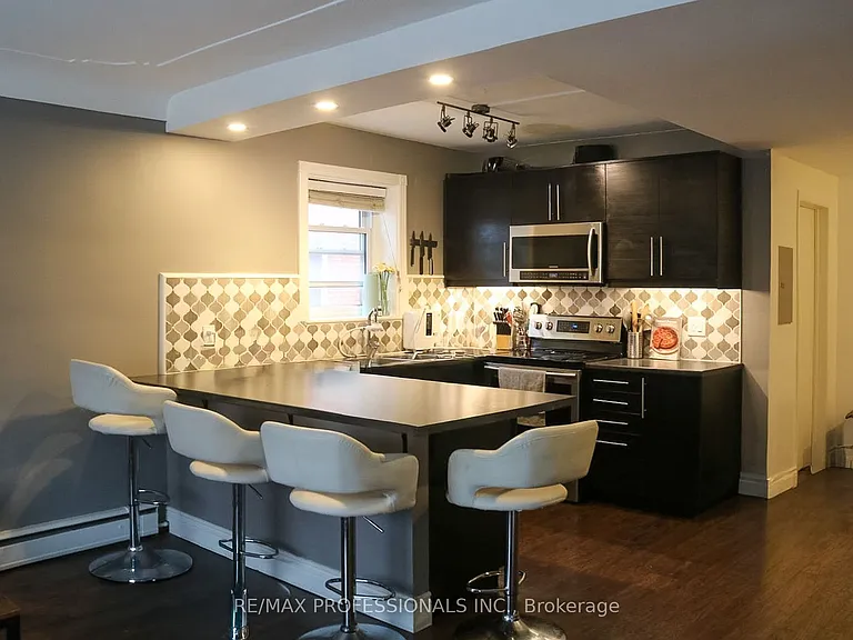 836 Concession St #206 — Photo 25