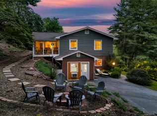 41 Hyannis Dr, Asheville, NC 28804