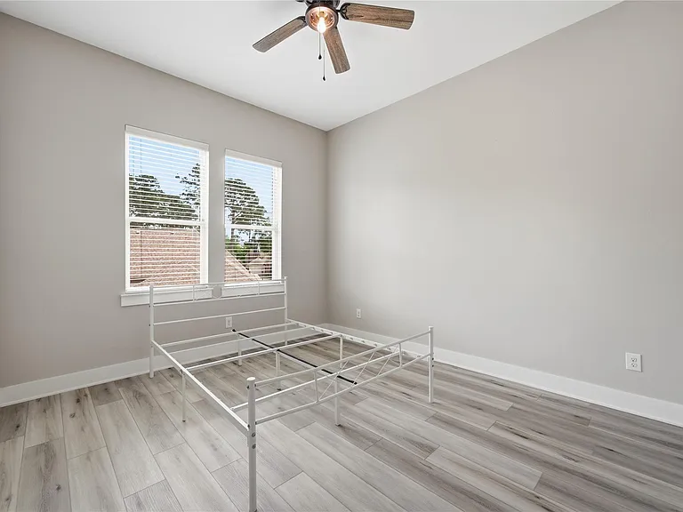 4903 Curiosity Ct — Photo 34