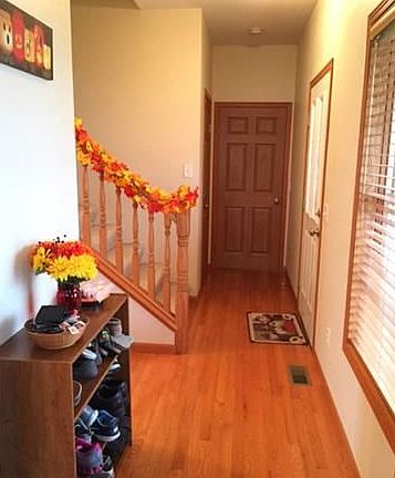 2nd image of 216 Browne Dr