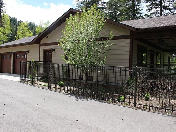 2nd image of 43021 La Bella Ln