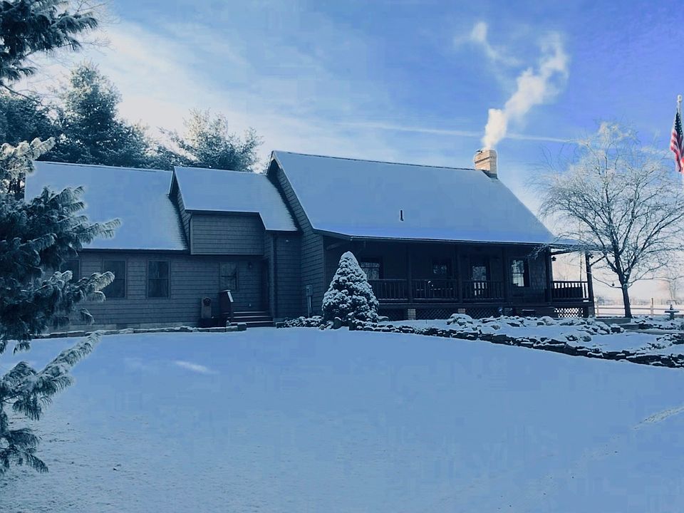 2nd image of 2464 Kerr Rd