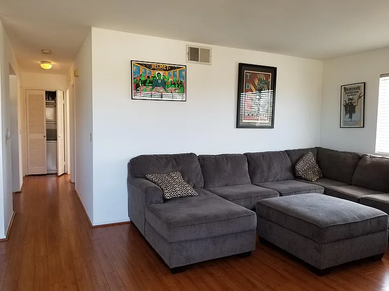 1043 Waltham Rd #D — Photo 4