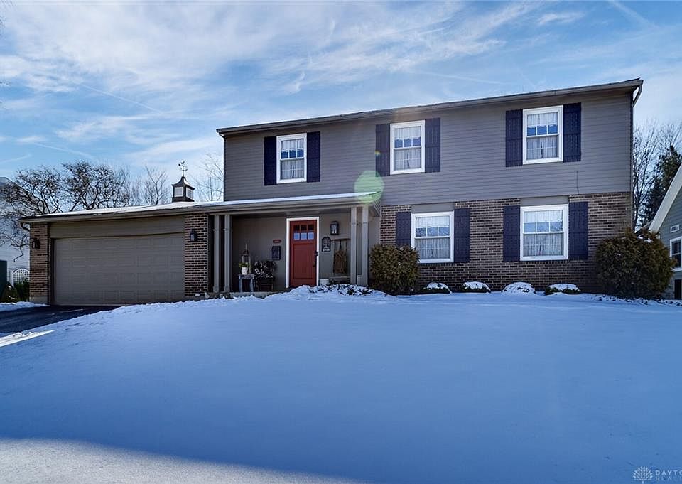 1st image of 144 Echo Valley Dr