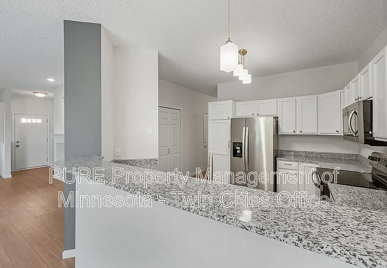 1877 111th Ave NE — Photo 10