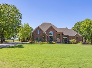 3211 Ashebury Point, Greenwood, AR 72936